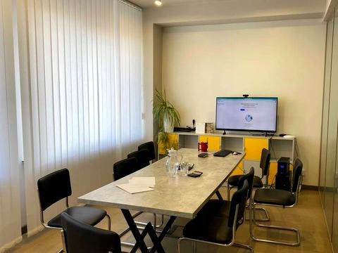 комерційна за адресою Зелена вул., 238