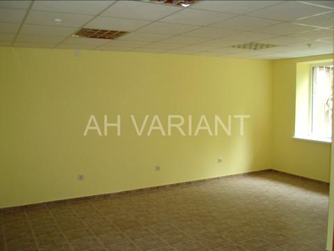 коммерческая по адресу Михайла Грушевського ул., 63