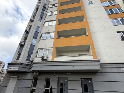 квартира за адресою Драгоманова вул., 38-А