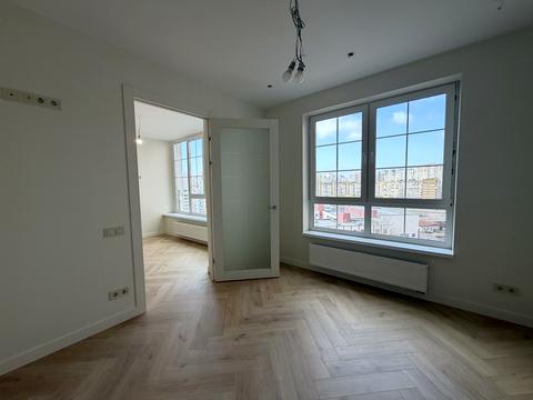 квартира за адресою Драгоманова вул., 38-А