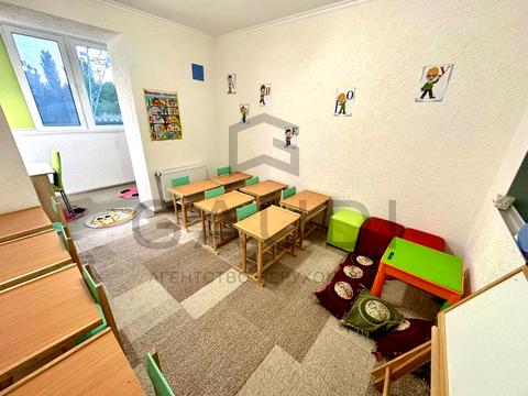 комерційна за адресою Архітектора Старова вул., 4-К