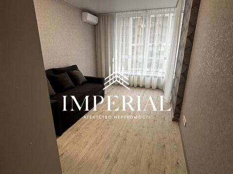 квартира за адресою Олександра Олеся вул., 4