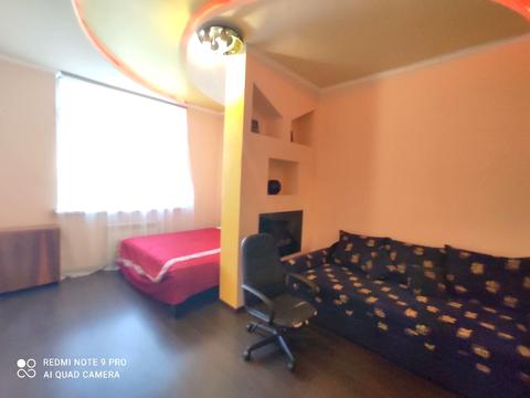 квартира за адресою Гната Хоткевича вул. (Червоногвардійська), 12