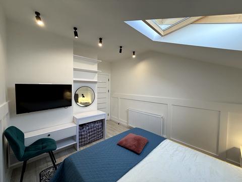 квартира за адресою Височана вул., 18 к7