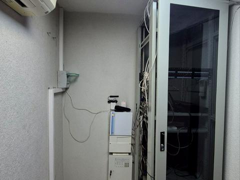 комерційна за адресою Ольжича вул., 5