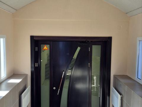 комерційна за адресою Ольжича вул., 5