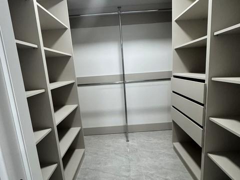 квартира по адресу Белогорская ул., 12