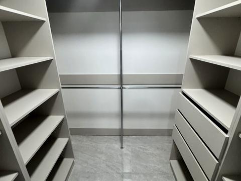 квартира по адресу Белогорская ул., 12