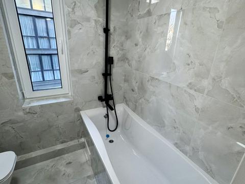 квартира по адресу Белогорская ул., 12