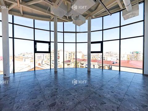 комерційна за адресою Манізера вул. (Красіна), 8