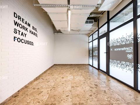 комерційна за адресою Манізера вул. (Красіна), 8