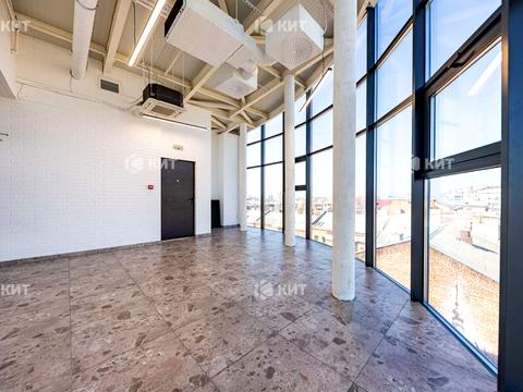 комерційна за адресою Манізера вул. (Красіна), 8