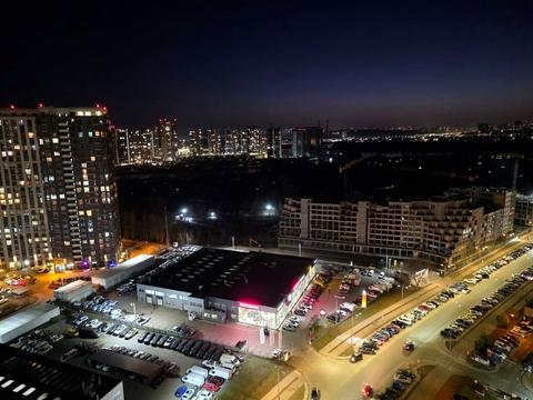 квартира за адресою Дніпровська набережна вул., 14