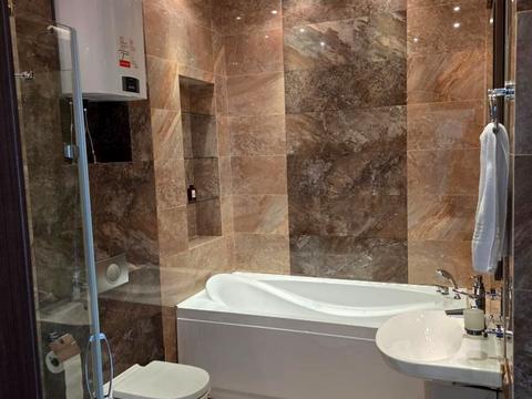 квартира за адресою Дніпровська набережна вул., 14