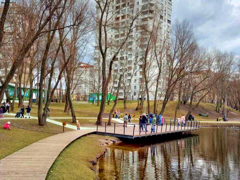 квартира за адресою Червоної Калини просп. (Володимира Маяковського), 1