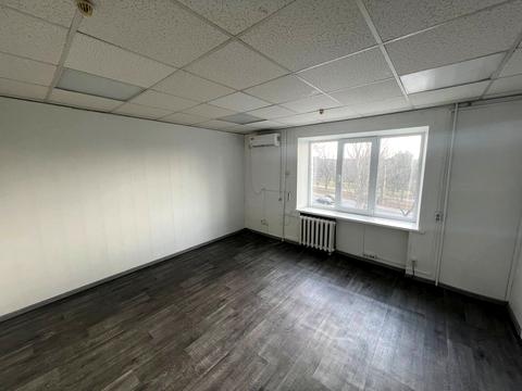 комерційна за адресою Леоніда Жаботинського вул. (Правди), 53