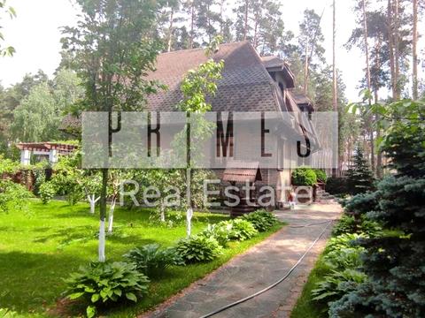 будинок за адресою Миколи Мозгового вул.