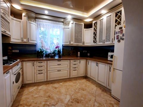 будинок за адресою Райдужна вул., 21