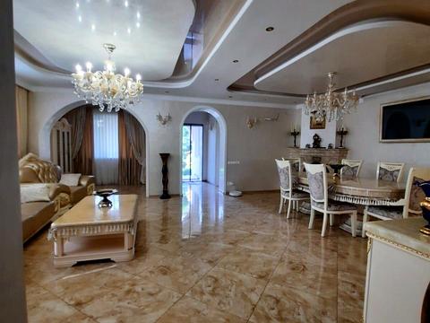 будинок за адресою Райдужна вул., 21