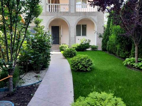 будинок за адресою Райдужна вул., 21