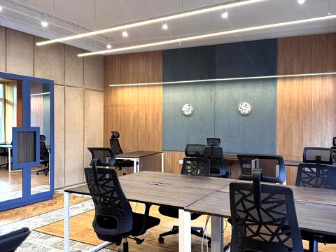 комерційна за адресою Володимирська вул., 92