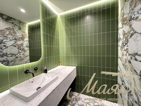 комерційна за адресою Володимирська вул., 92