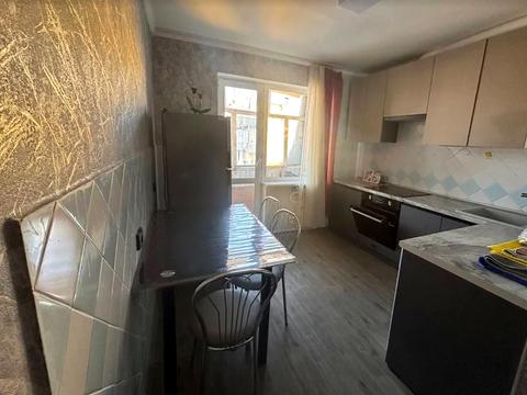 квартира по адресу Славы бульв., 12