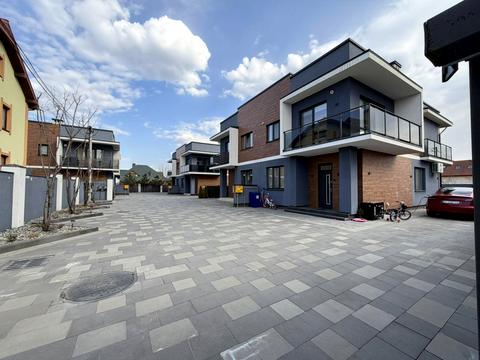 будинок за адресою Леся Курбаса вул., 14