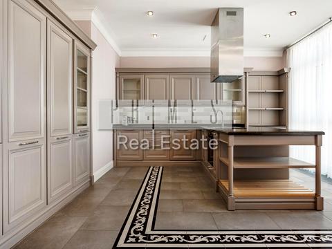 квартира за адресою Андрія Верхогляда вул. (Михайла Драгомирова), 14