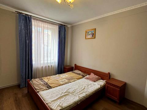 квартира за адресою Тролейбусна вул., 24