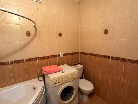 квартира за адресою Тролейбусна вул., 24