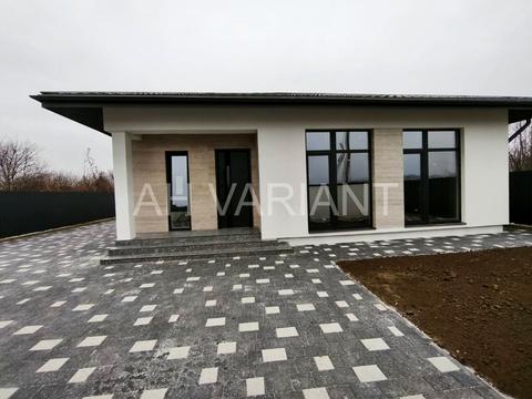 будинок за адресою Радісна