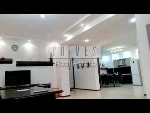 дом по адресу Новорічна, 7