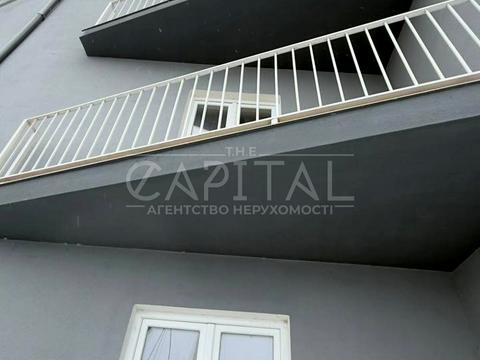 комерційна за адресою Озерна вул., 3