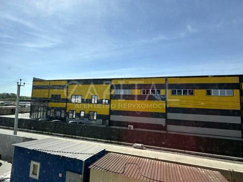 комерційна за адресою В'ячеслава Чорновола, 1