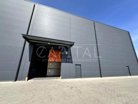 комерційна за адресою В'ячеслава Чорновола, 1