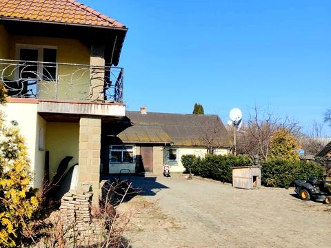 будинок за адресою Ярослава Мудрого вул. (Калініна)