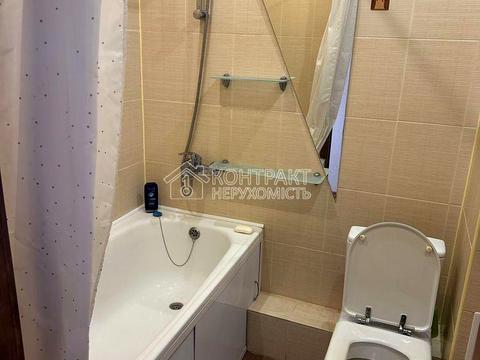 квартира за адресою Перемоги просп., 52б