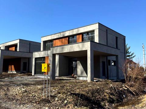 дом по адресу Підлісна