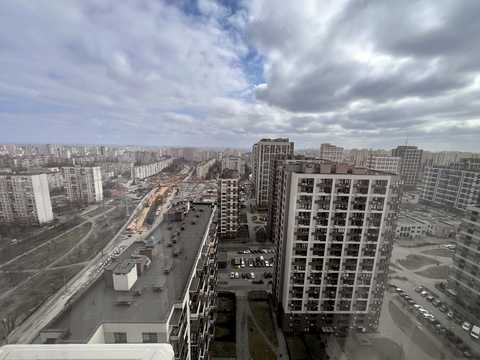 квартира за адресою Європейського Союзу просп. (Правди), 45-А