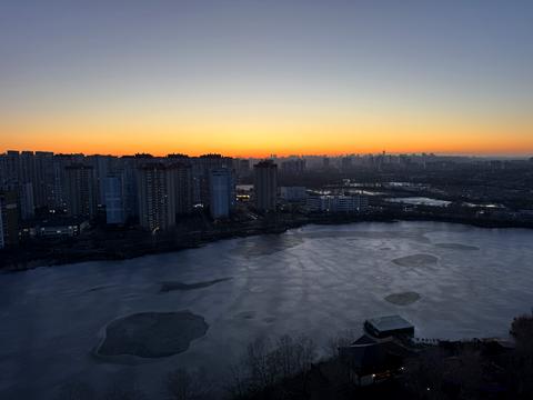 квартира по адресу Ревуцкого ул., 9