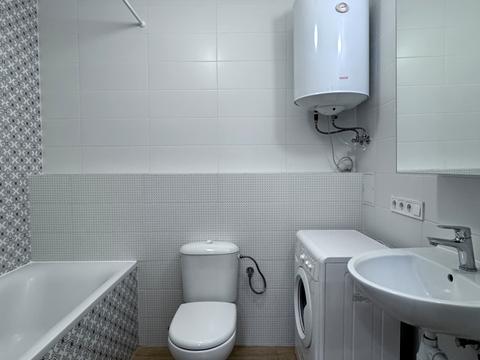 квартира по адресу Ревуцкого ул., 9