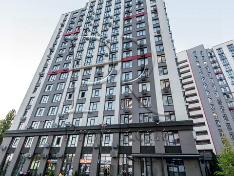 квартира за адресою Любомира Гузара просп. (Космонавта Комарова), 13