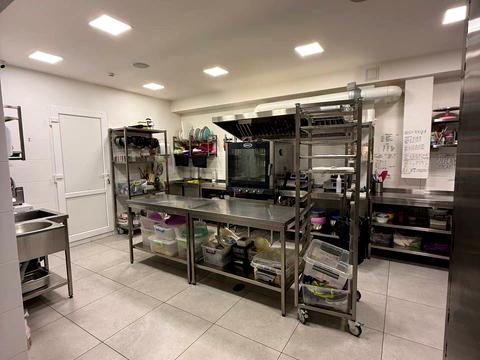 коммерческая по адресу Матейко ул., 21