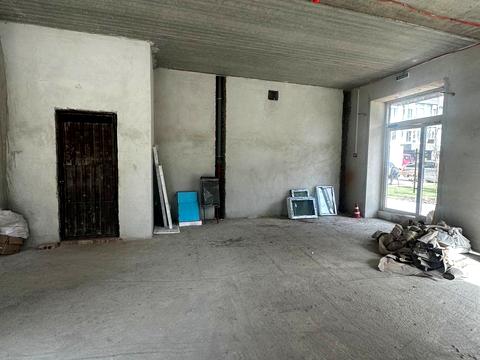 коммерческая по адресу Августина Волошина ул., (Будинок 2)