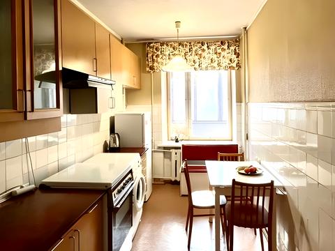 квартира за адресою Київ, Новонаводницька вул. (Лаврська), 4б