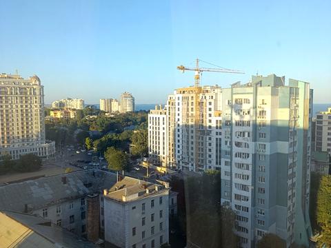 квартира за адресою Італійський бульв., 1б