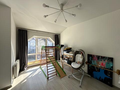 будинок за адресою Мальовничий пров.