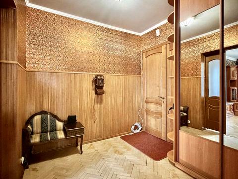 квартира за адресою Старонаводницька вул., 4