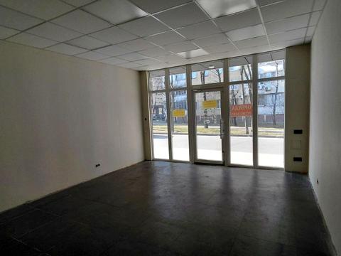комерційна за адресою Березинська вул., 20